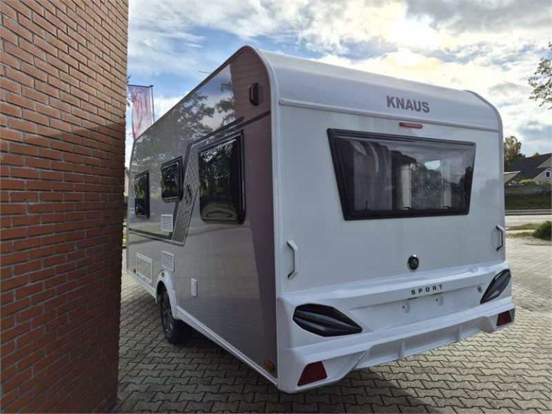 Knaus Sport Platinum 450 FU  foto: 11
