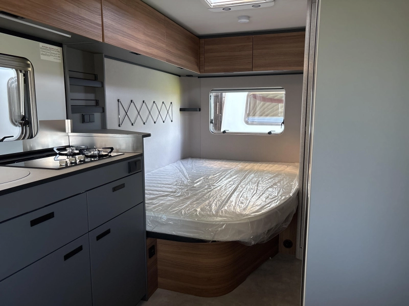 Eriba Novaline 485 Lulea Leaf Elegance pak.  foto: 8