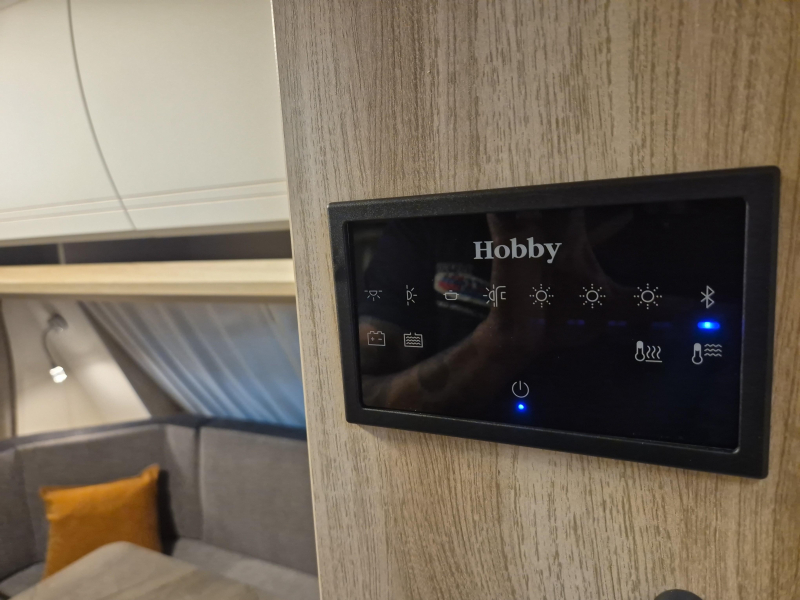 Hobby De Luxe 460 LU  foto: 8