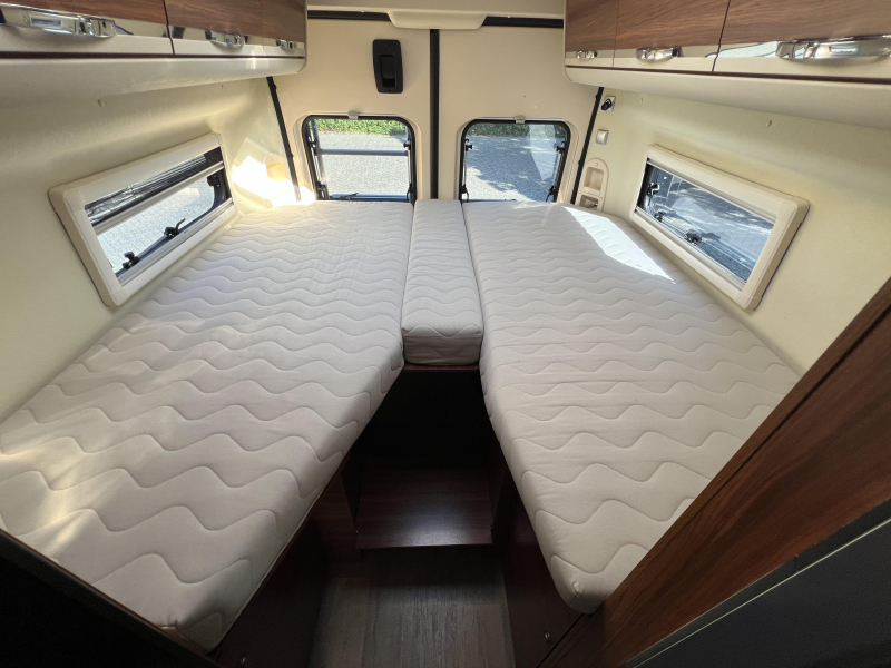 Adria Twin 640 SLX Vol opties!  foto: 16