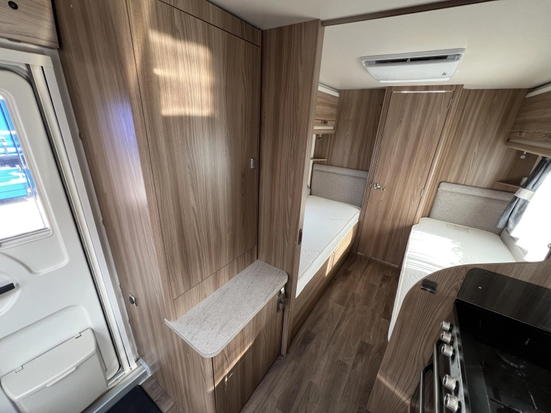 Sprite Cruzer 492 SR Mover, Luifel, Airco,  foto: 12