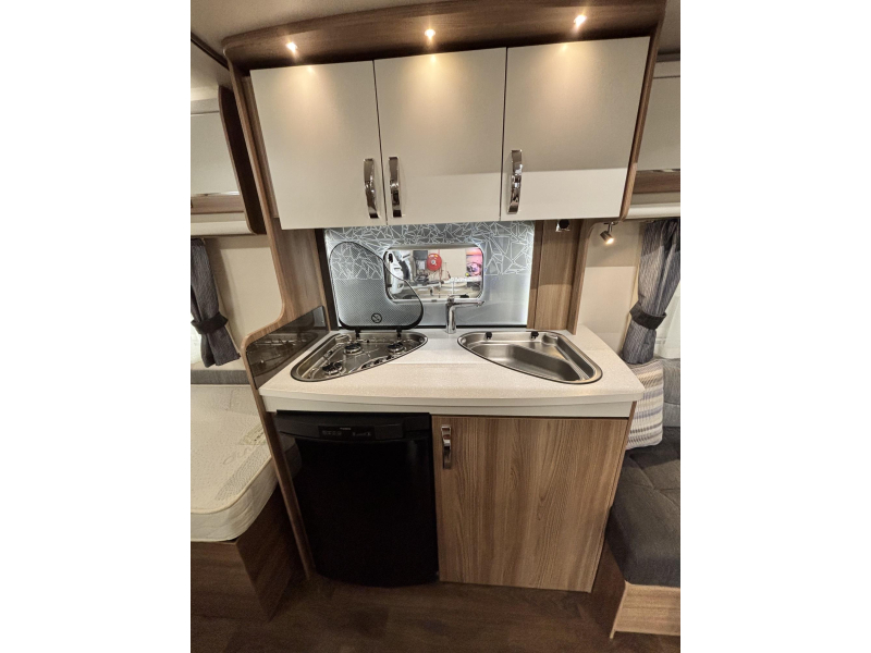 Sprite Alpine Sport 490 CE Lengte bedden  foto: 8