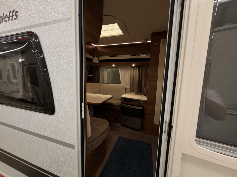 Dethleffs Nomad 530 DR Mover+Luifel+Fiets+Voort  foto: 3