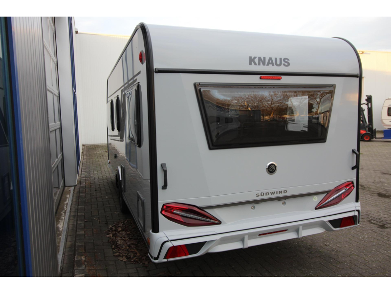 Knaus Sudwind Black Selection 500 EU Enkele bedden & rondzit! 