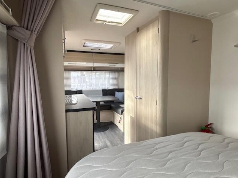 Caravelair Antares Style 470 mover, luifel, fietsenrek  foto: 16