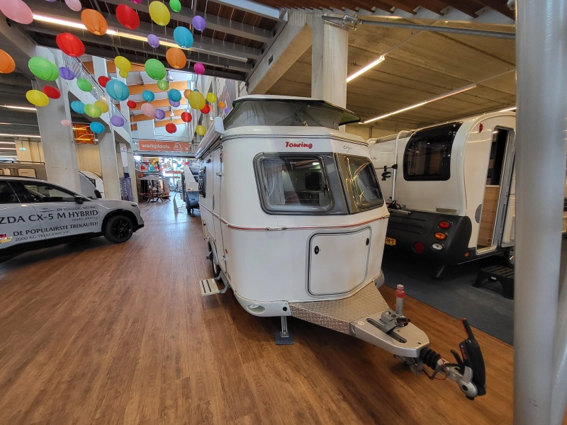 Eriba Touring 310 super compleet en netjes  foto: 2