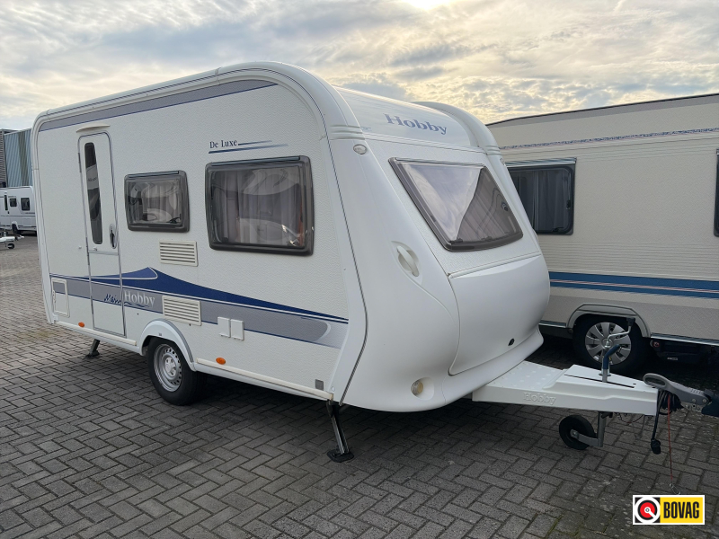 Hobby De Luxe 400 SF Voortent/Fietsdrager  hoofdfoto: 1