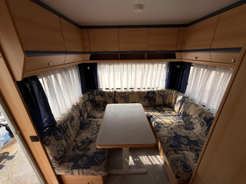 Eifelland Sunshine 460 Voortent+reservewiel  foto: 6