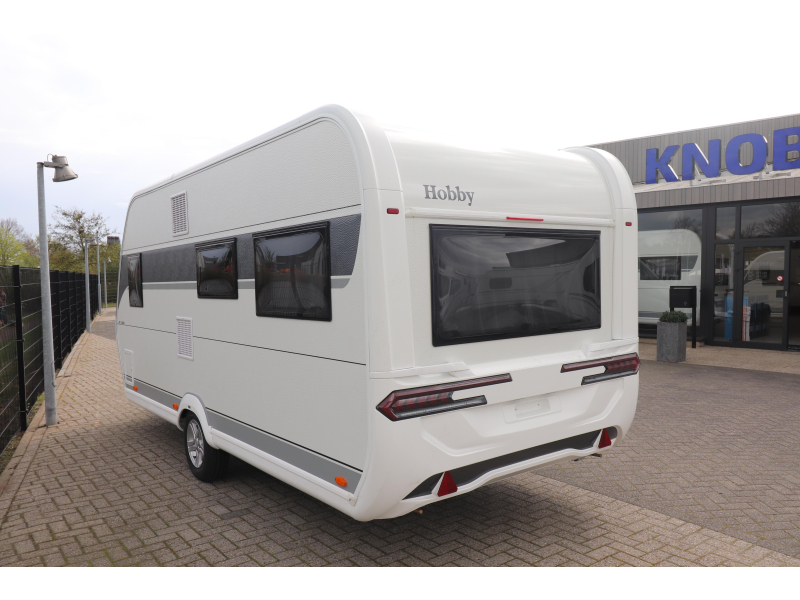 Hobby De Luxe 460 UFE TopSelect pakket - 240 