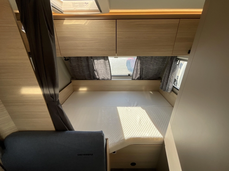 Weinsberg CaraLife 470 QDK STAPELBED-AIRCO-LICHTGEW.  foto: 3