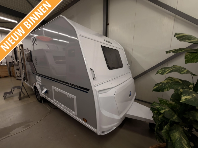 Knaus Sport Platinum 500 QDK Platinum+vloer+1800KG  hoofdfoto: 1