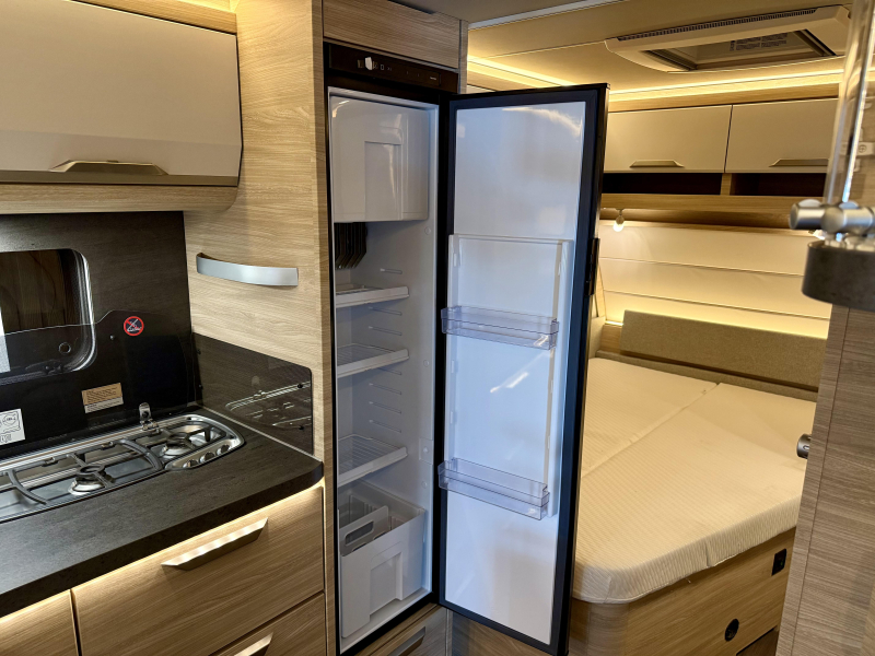 Knaus Sudwind 60 Years 500 FU Mover, Luifel, Fietsenrek  foto: 18