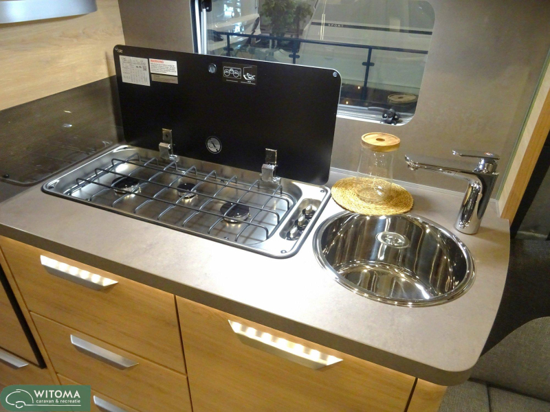 Knaus Sudwind Black Selection 540 UE 50 jaar Witoma voordeel!  foto: 11