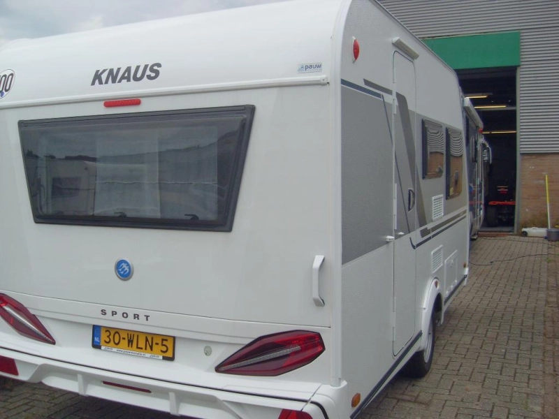 Knaus Sport 400 LK met STAPELBED, MOVER 