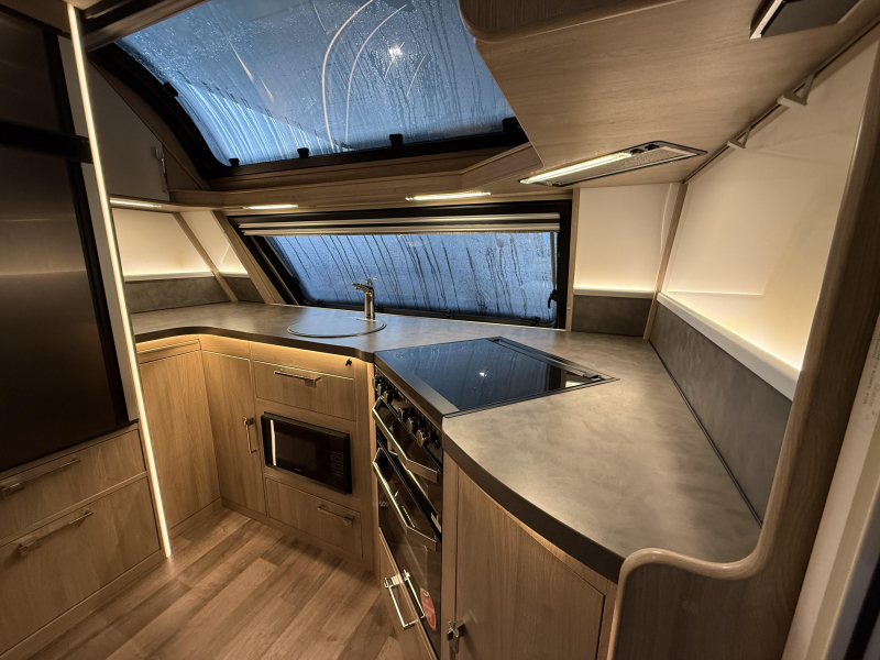 Kabe Royal 780 TDL Front Kitchen - Compleet  foto: 6