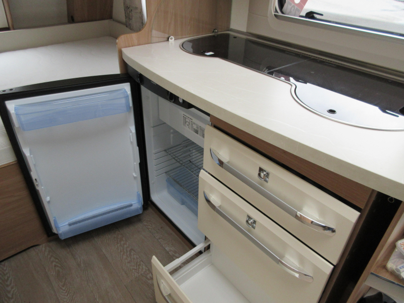 Hobby De Luxe 455 UF ZEER NETJES EN MET MOVER  foto: 8