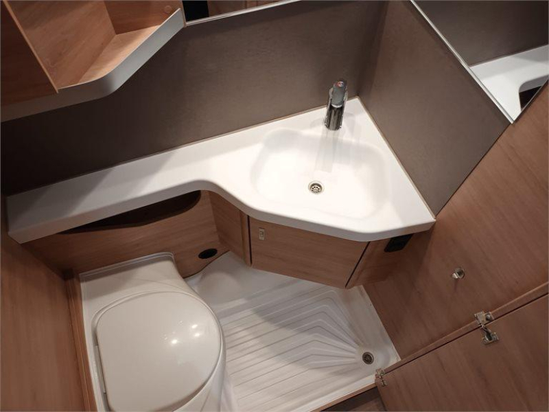 Knaus Sudwind 60 Years 460 EU E-Power  foto: 10