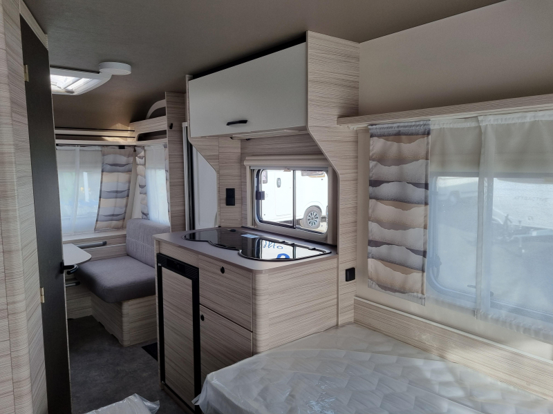 Dethleffs C'Joy 460 LE Active - Enkele bedden!  foto: 10