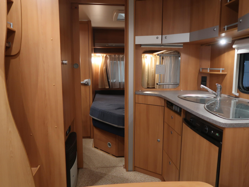Dethleffs Camper 450 DB MET LOSSE LUIFEL  foto: 2