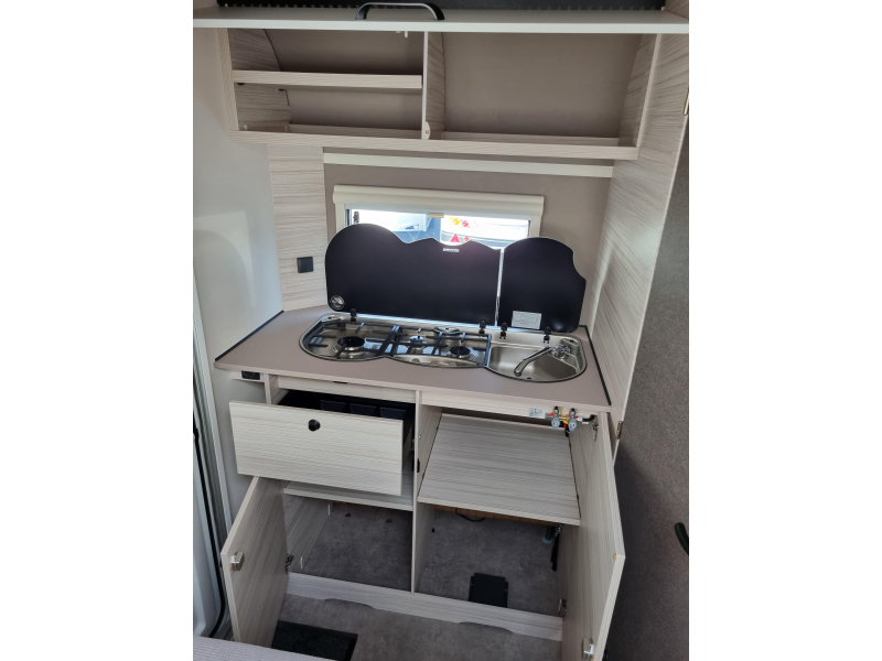 Dethleffs C'Joy 420 QSH Active  foto: 15