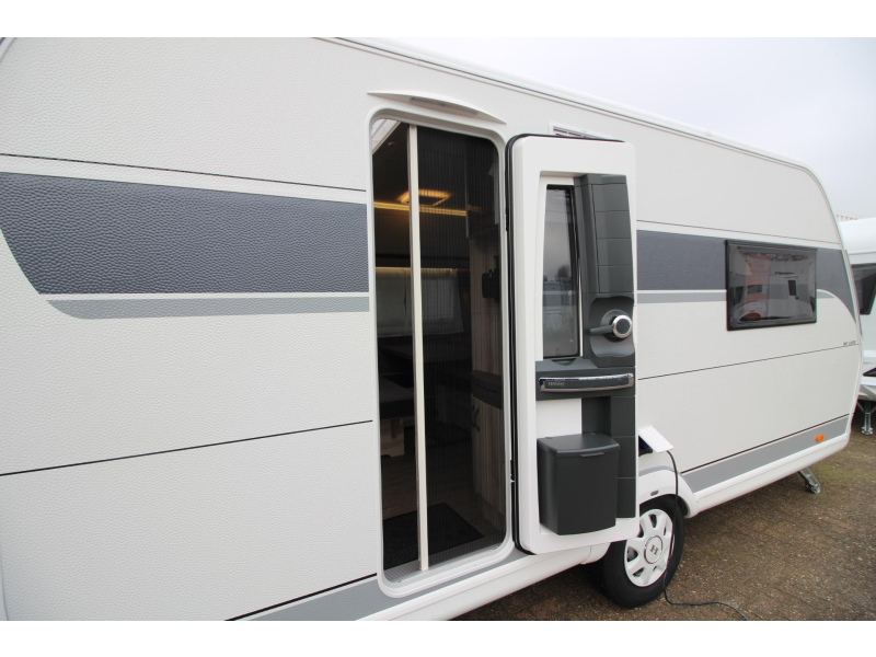 Hobby De Luxe 460 SFF Queensbed  foto: 23