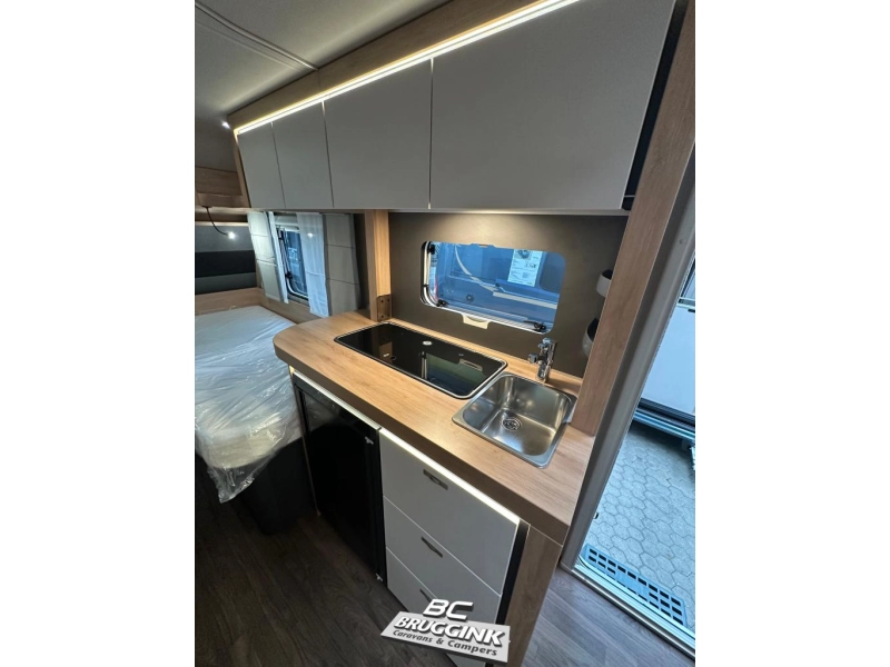 Knaus Sport 460 EU ENKEL BED VLOERVERWARMING  foto: 5