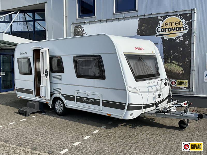 Dethleffs Nomad 470 ER ENKELE BEDDEN-NETJES  foto: 0