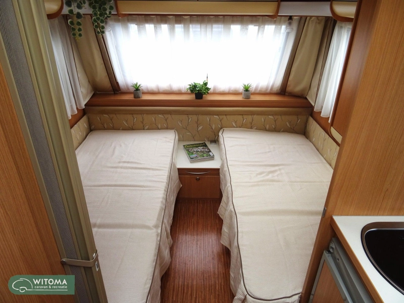 Adria Adora 472 LU SALE AANBIEDING  foto: 11