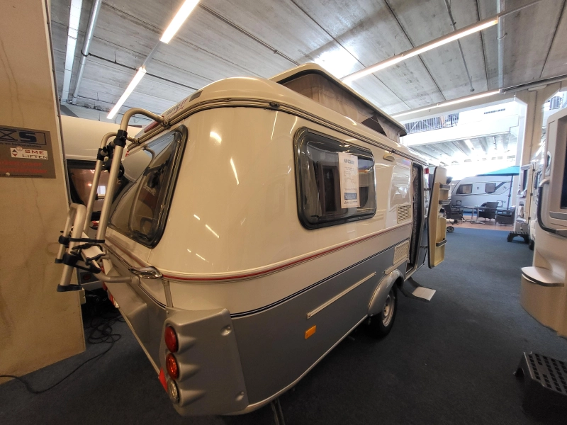 Eriba Touring Triton 420 GT netjes en compleet  foto: 3
