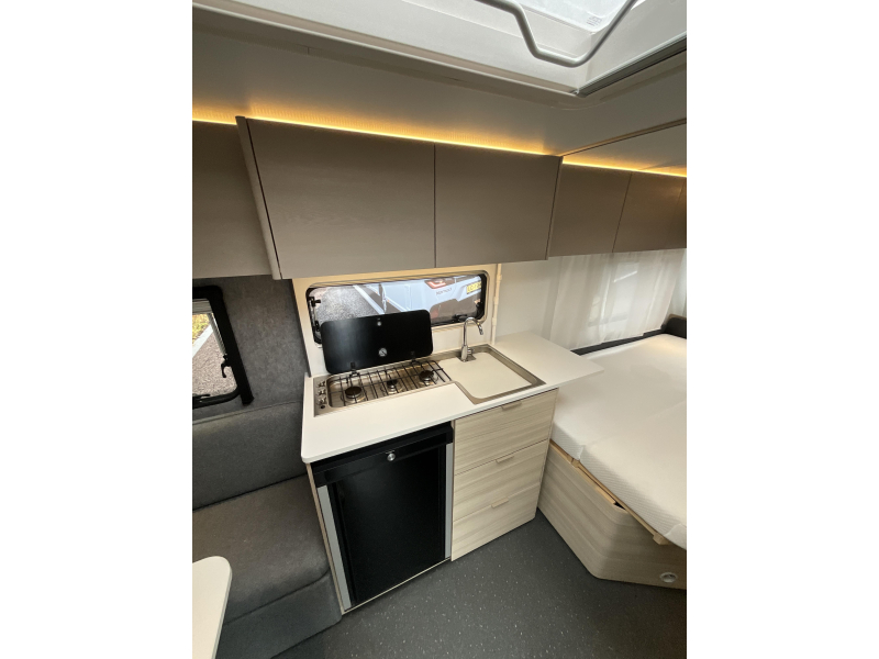 Adria Altea 472 PU THULE-MOVER-VLOERVERW  foto: 7
