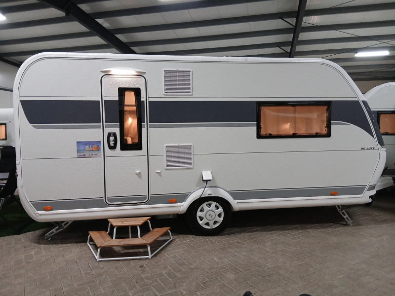 Hobby De Luxe 460 SFF 