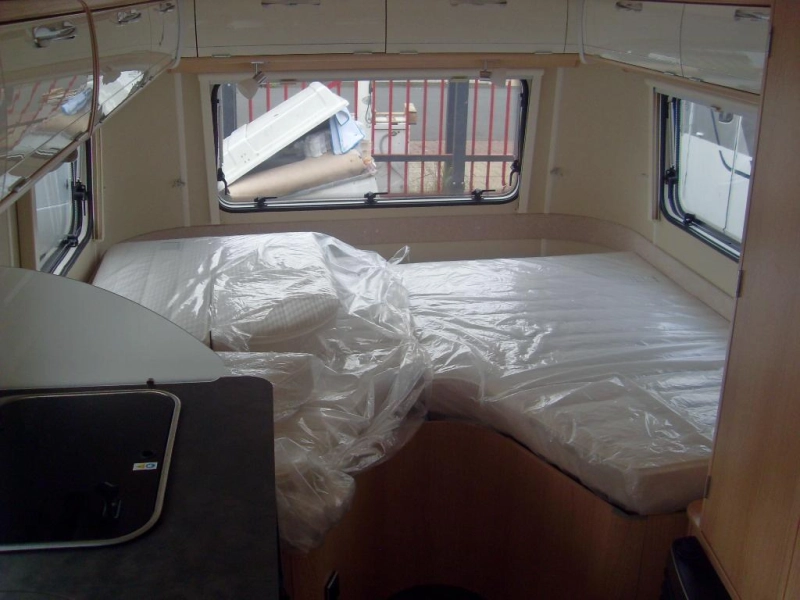 Eriba Touring - 60 Edition 542 met Mover 
