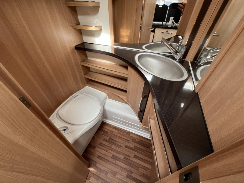 LMC Passion 470 E Mover Unico Verona  foto: 11