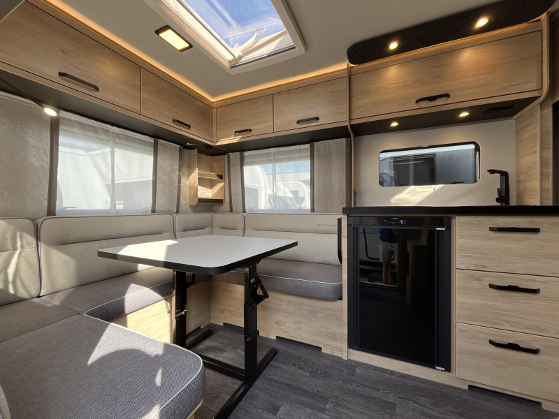 Weinsberg CaraOne Edition HOT 450 FU 