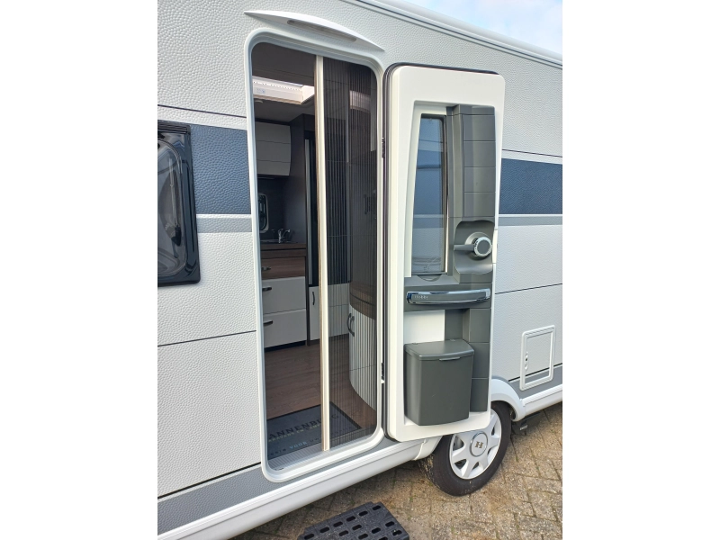 Hobby Excellent Edition 540 UFF mover-luifel-fietsdrager  foto: 4