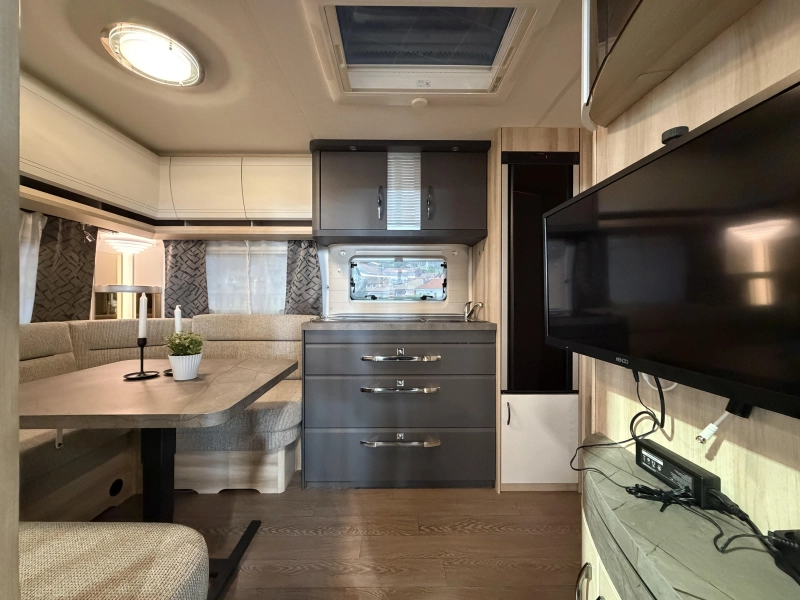 Hobby De Luxe 540 UL enkele bedden / mover  foto: 10