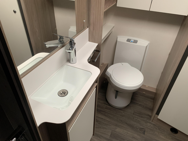 Sprite Cruzer 475 SR Summer deal!!  foto: 6