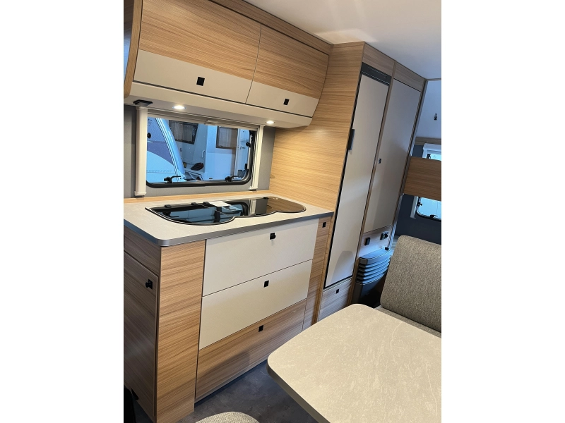 Dethleffs Summer Edition 500 QSK MODEL 2027 + AIRCO+VLOERV  foto: 7