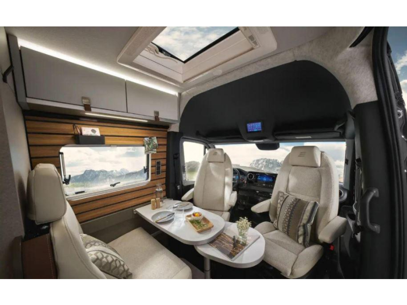 Hymer Grand Canyon S 600 4 PERSOONS+SLAAPDAK-170PK  foto: 13