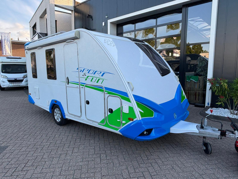 Knaus Sport en Fun 480 QL Mover Cassetteluifel  foto: 19