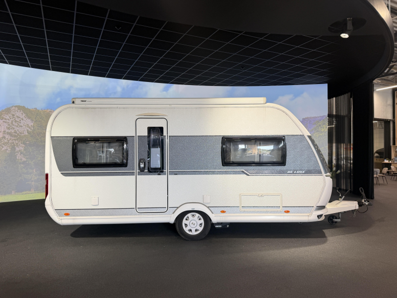 Hobby De Luxe 460 UFE Mover / Cassetteluifel 
