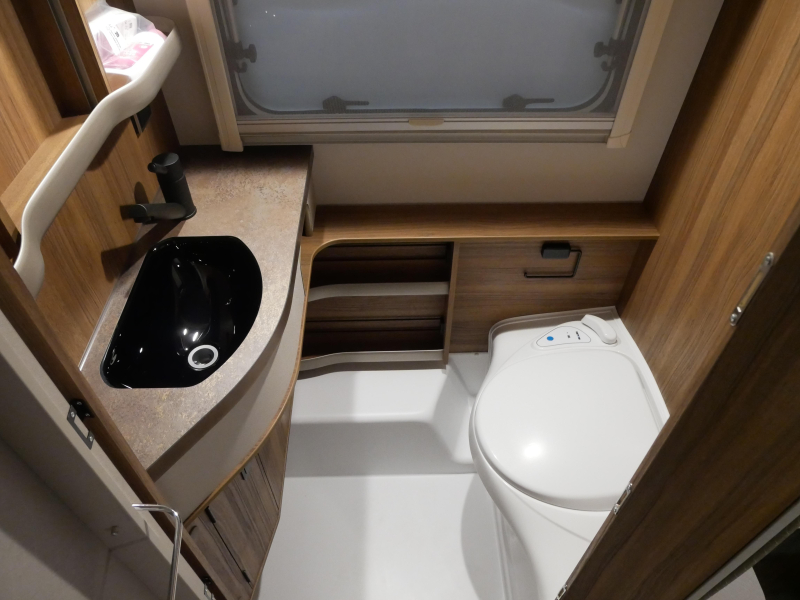 Eriba Touring 430 INKOOPTOPPER!  foto: 9