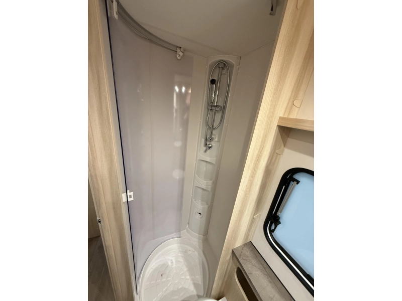 Hobby De Luxe 545 KMF Nieuw | Actie model 2026  foto: 12