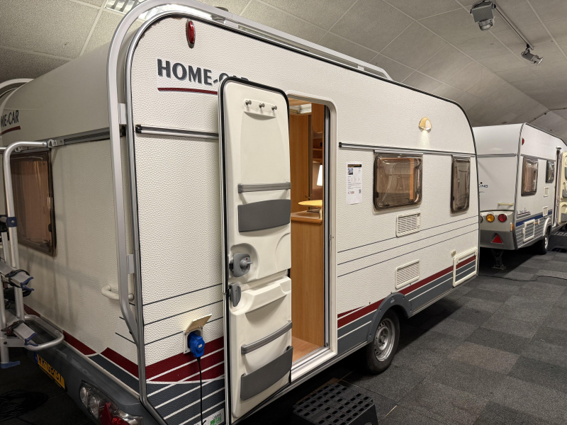 Home-Car Racer Trophy 430 TZF VASTBED TREINZIT VOORTENT  foto: 1