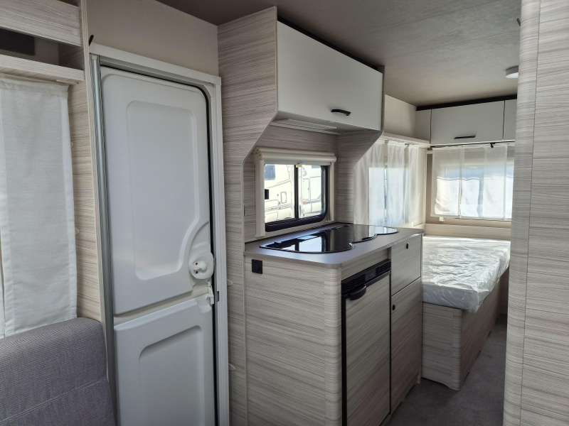 Dethleffs C'Joy 460 LE - Enkele bedden -  foto: 6