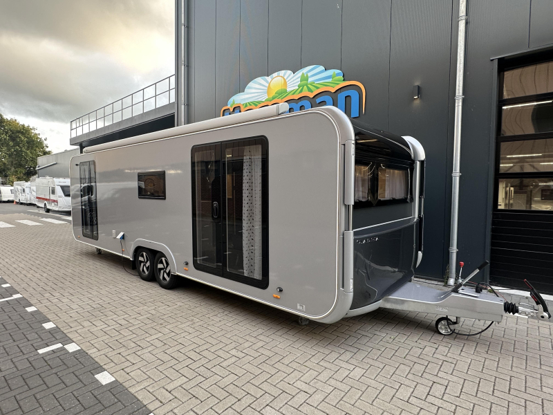 Adria Astella 754 DP Exclusief in Nederland 