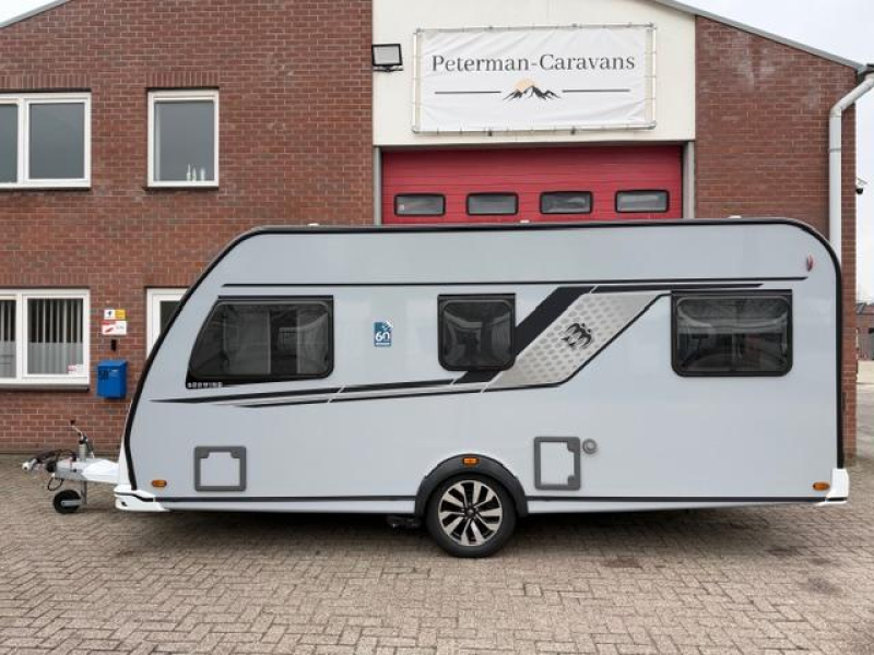 Knaus Sudwind 60 Years 460 EU Incl. Mover en Luifel  foto: 5