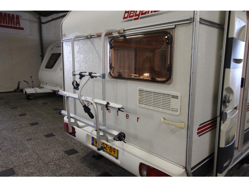 Beyerland Sprinter Lite 390 FB Voortent,Fietsenrek  foto: 18