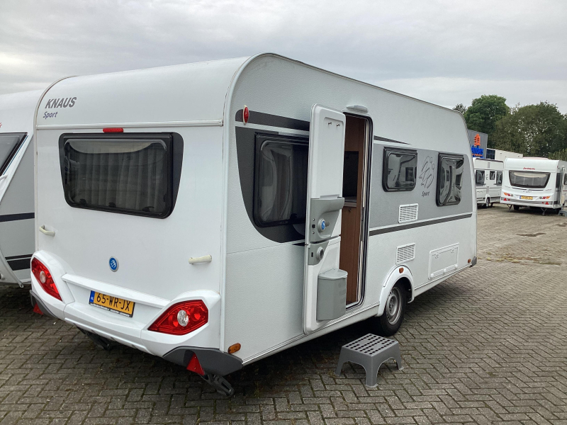 Knaus Sport 460 EU enkele bedden  foto: 1