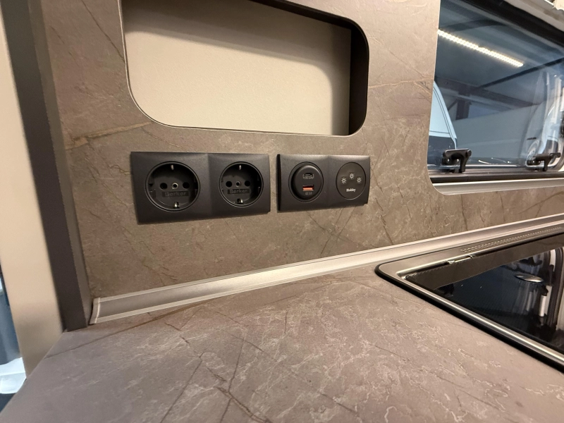 Hobby De Luxe 545 KMF Nieuw | Actie model 2026  foto: 8
